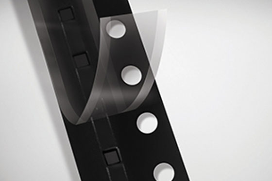 载带盖带新产品新技术方面研发，提升载带盖带产品对抗行业波动的能力